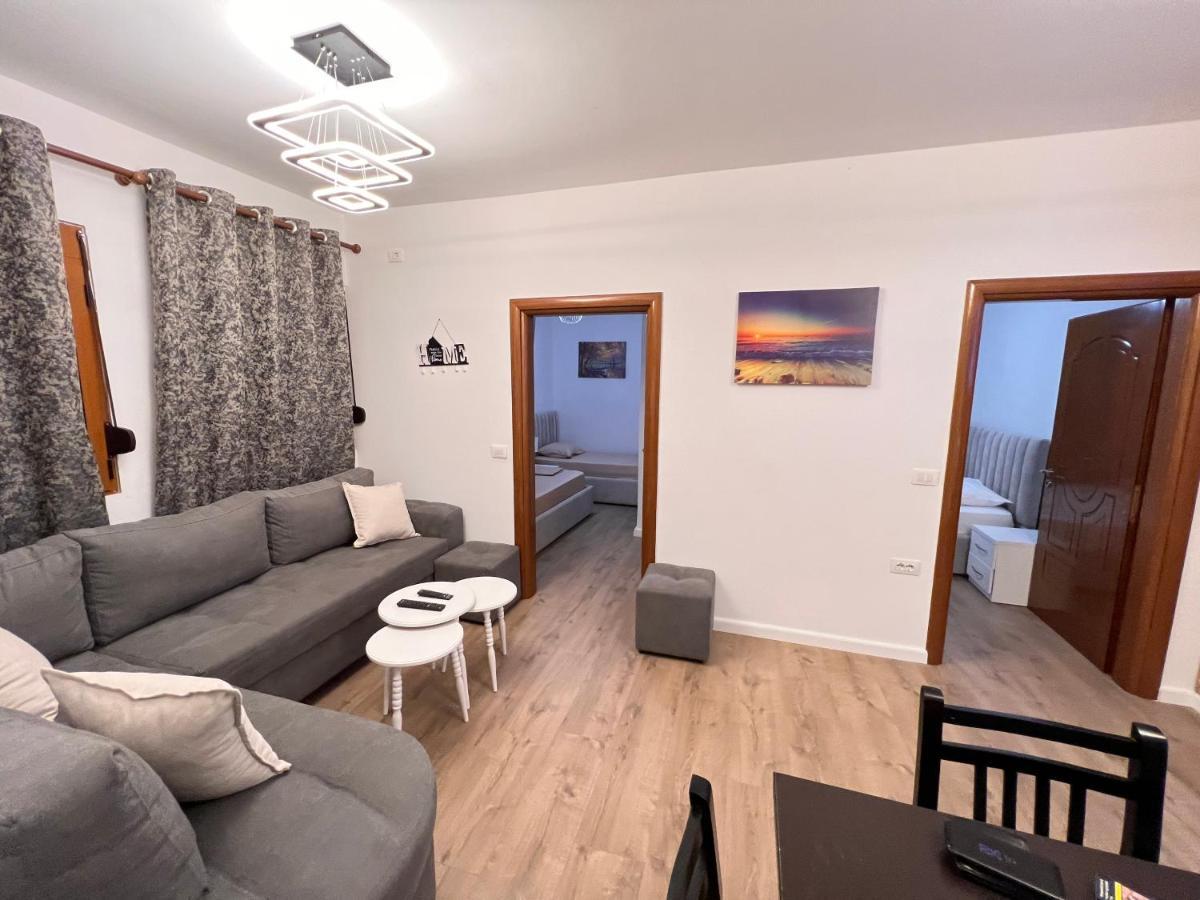 Arteg Apartments Драч Екстериор снимка