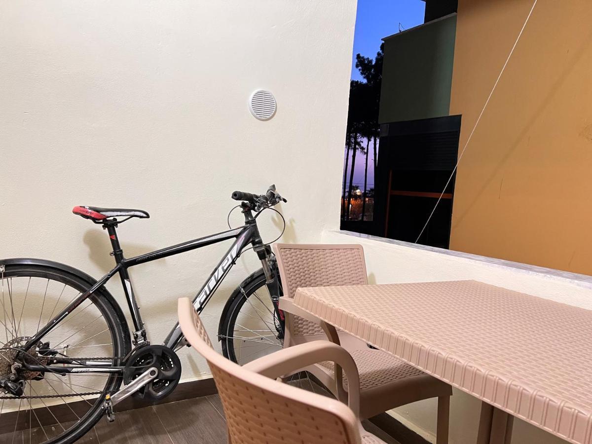 Arteg Apartments Драч Екстериор снимка