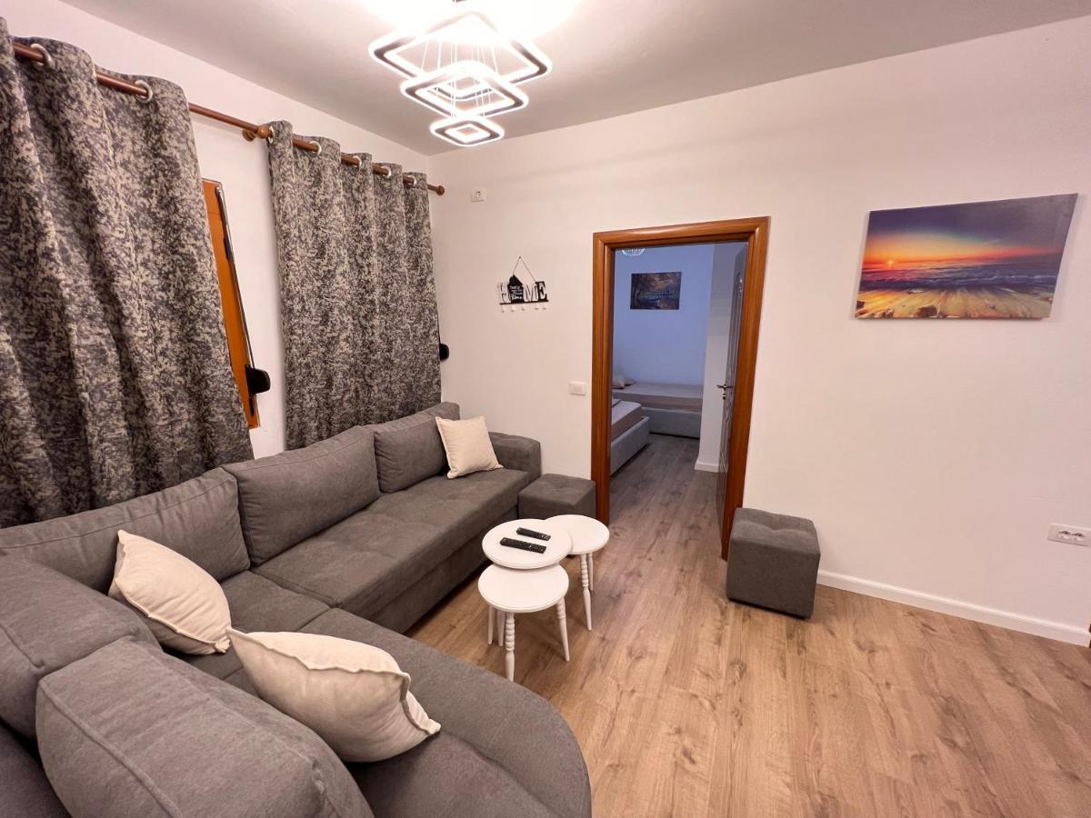 Arteg Apartments Драч Екстериор снимка