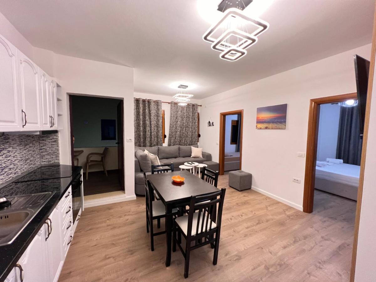 Arteg Apartments Драч Екстериор снимка
