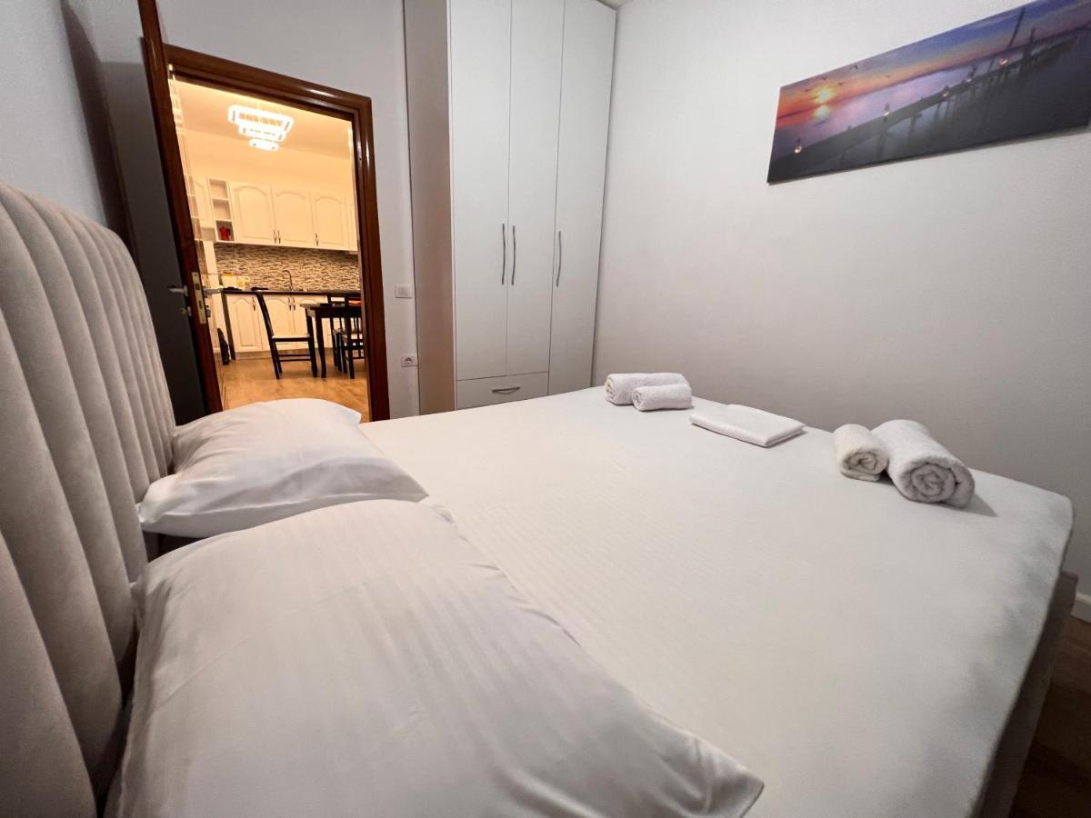 Arteg Apartments Драч Екстериор снимка