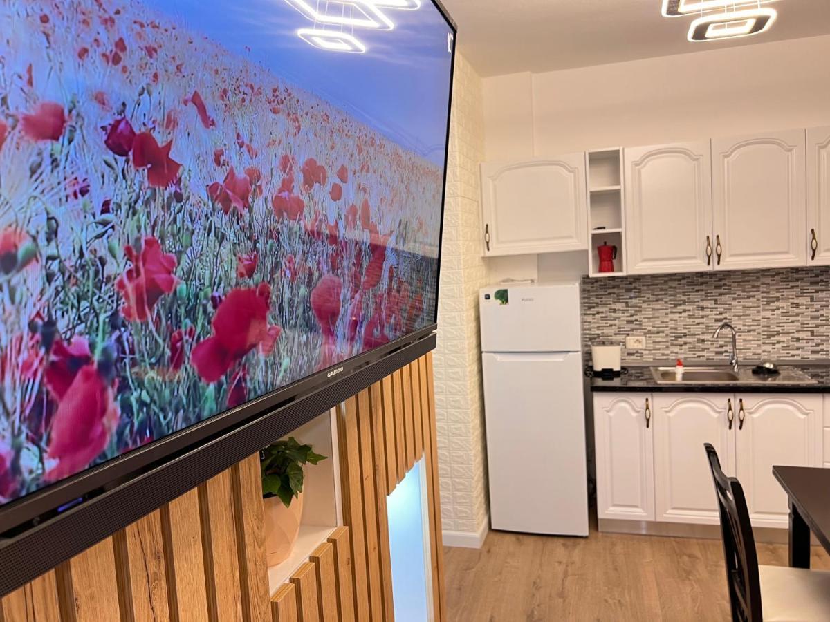 Arteg Apartments Драч Екстериор снимка